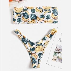 5/$20 Banana leaf bikini, size Small